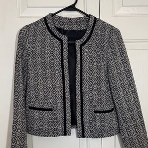 Elegant Black and White Women's blazer from Banana Republic